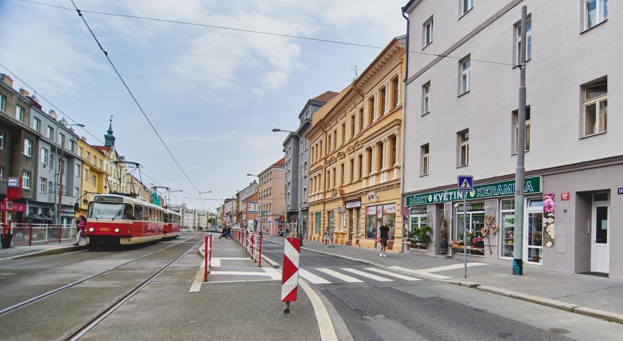 Nice Home To Stay At Prague Close To Castle With Terrace And Garden Bagian luar foto