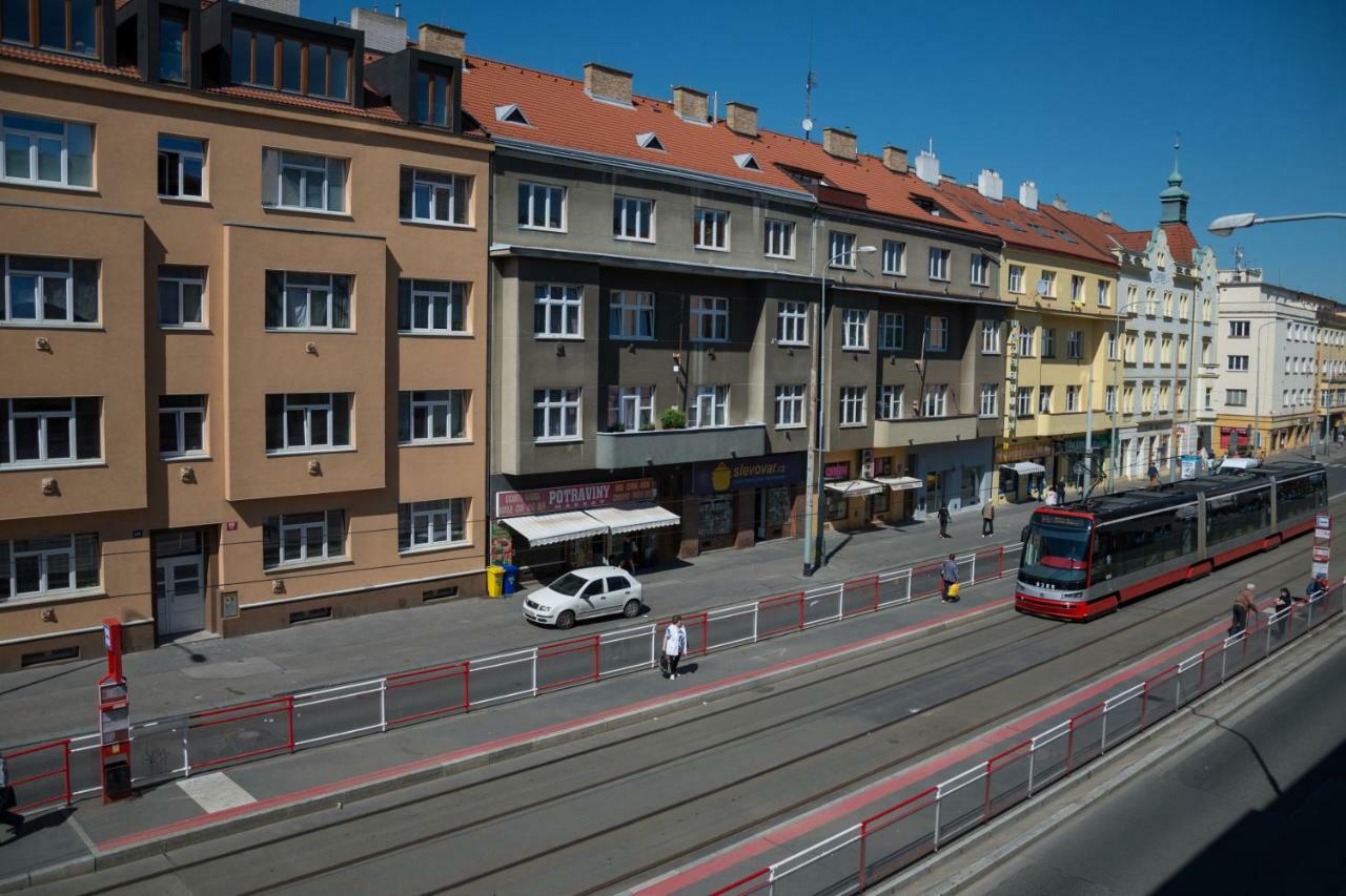 Nice Home To Stay At Prague Close To Castle With Terrace And Garden Bagian luar foto