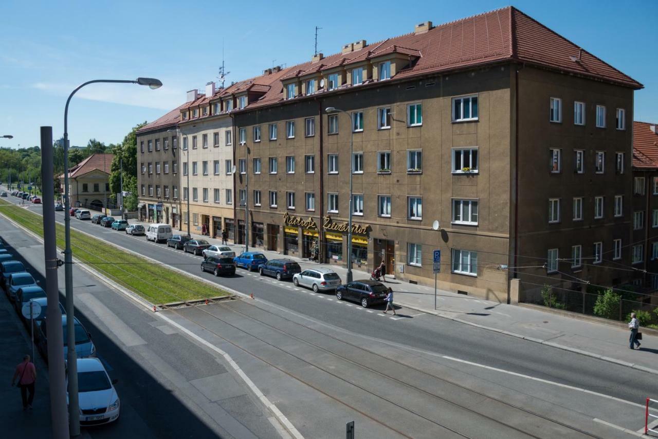 Nice Home To Stay At Prague Close To Castle With Terrace And Garden Bagian luar foto